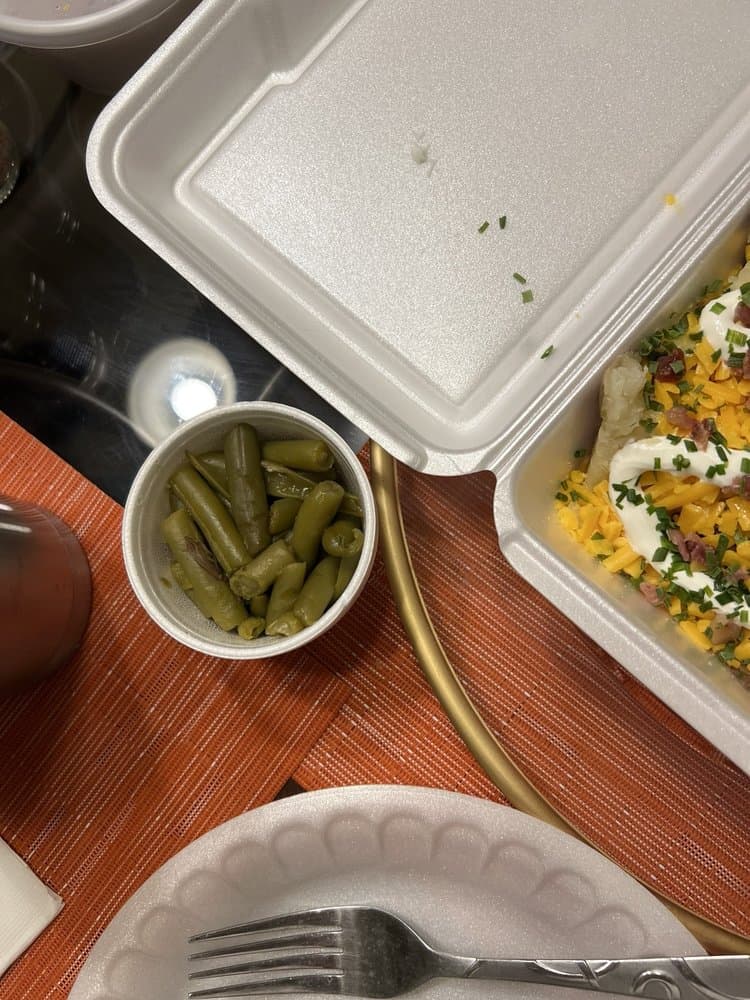 RD's Smokehouse Barbecue
